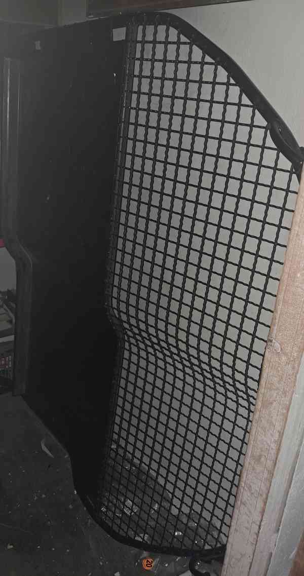 Dělící přepážka / mřížka Škoda Roomster Praktik - foto 1