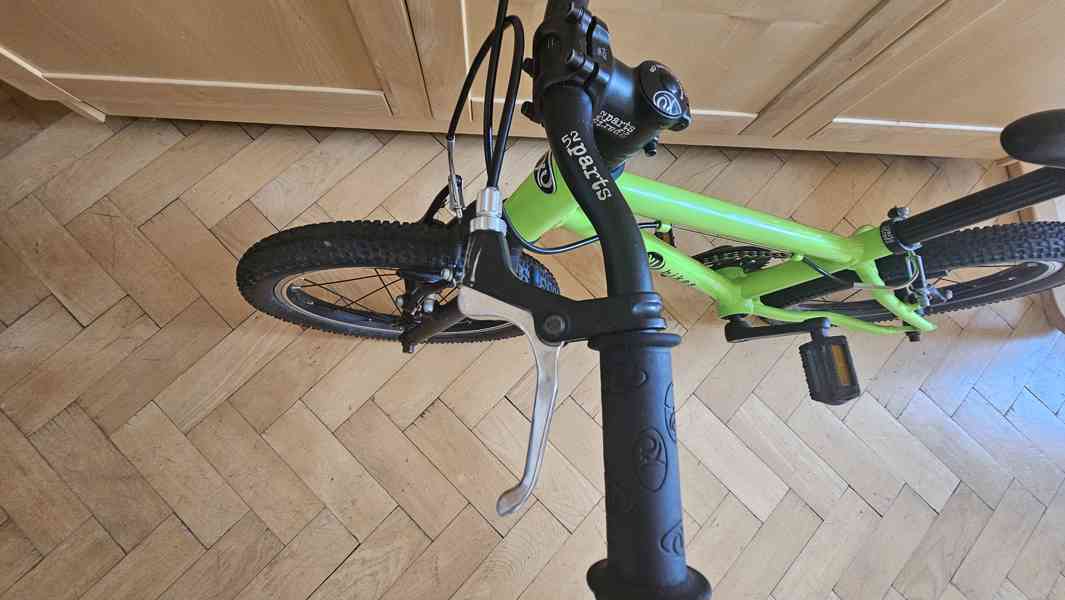 Lehké a špičkové dětské kolo KUbikes 16⁠ - foto 5
