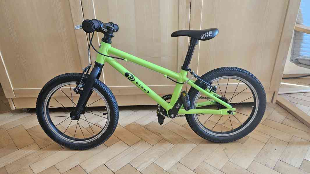 Lehké a špičkové dětské kolo KUbikes 16⁠ - foto 6