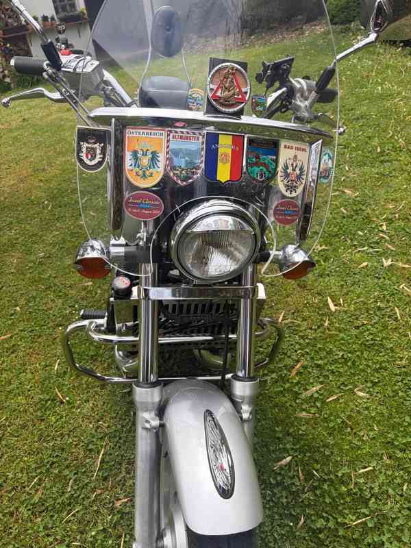Honda VF 750C - foto 4