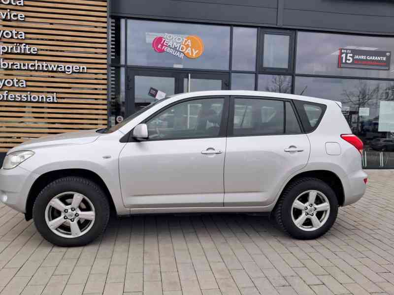 Toyota RAV4 2.0i 4x4 Sol benzín 112kw - foto 7