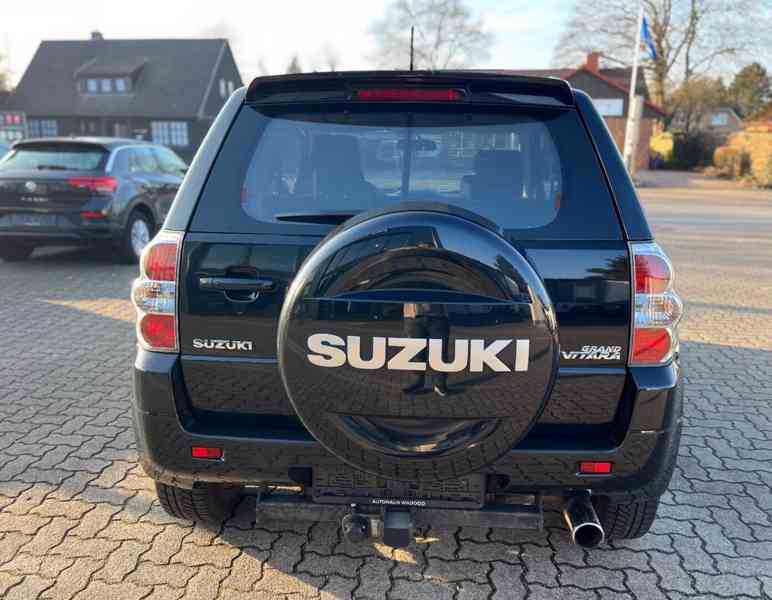 Suzuki Grand Vitara 2,4i benzín 122kw - foto 6