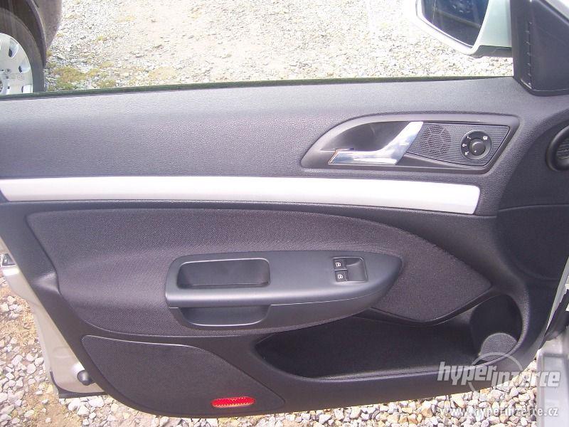 Škoda Octavia II 1,9 TDi - PD - foto 12