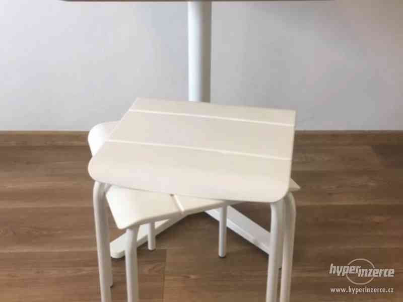 Stůl a dvě stoličky Ikea - foto 1