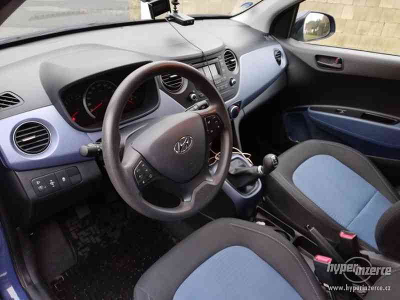 Hyundai i10, 1.0 - 32.000 km, první majitel, servis.knížka - foto 6