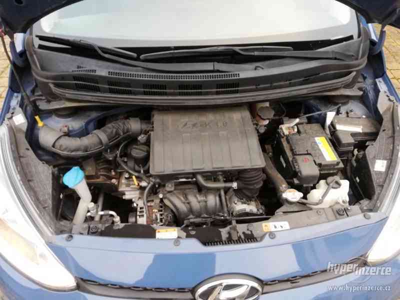 Hyundai i10, 1.0 - 32.000 km, první majitel, servis.knížka - foto 10