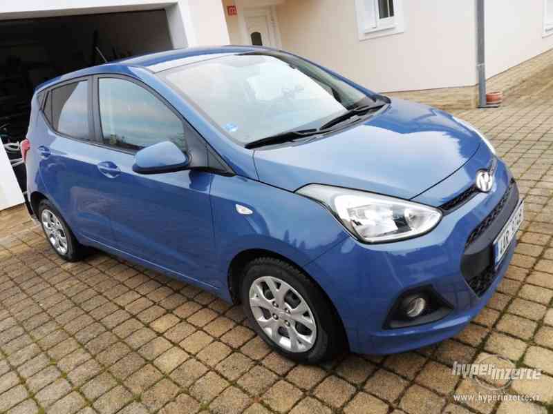 Hyundai i10, 1.0 - 32.000 km, první majitel, servis.knížka - foto 16
