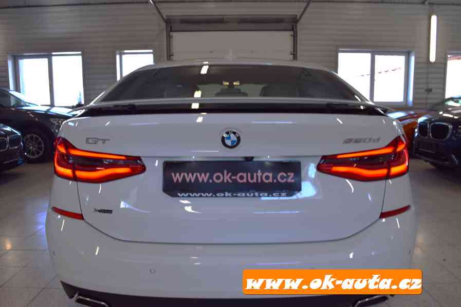 BMW 6 GT 620 M-Paket X-drive 09/2022-DPH  - foto 21