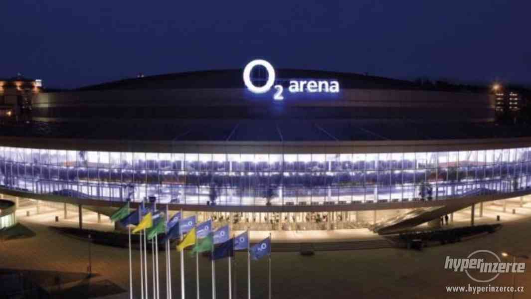 VIP - Vstupenky -  O2 Arena ( Pro Celorocni program ) - foto 11