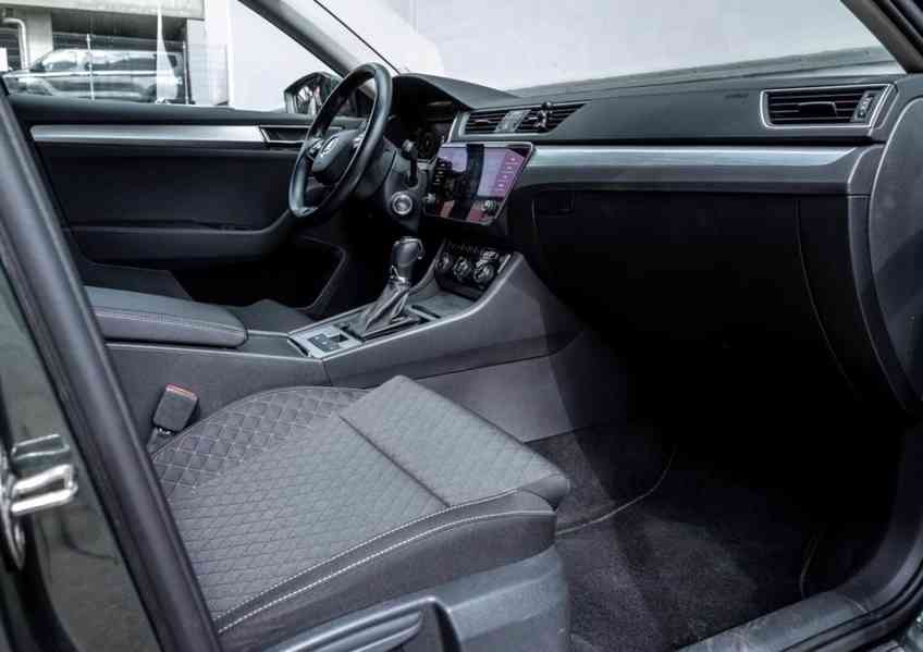 Škoda Superb, 1.5 TSi 110kW,Matrix LED - foto 5