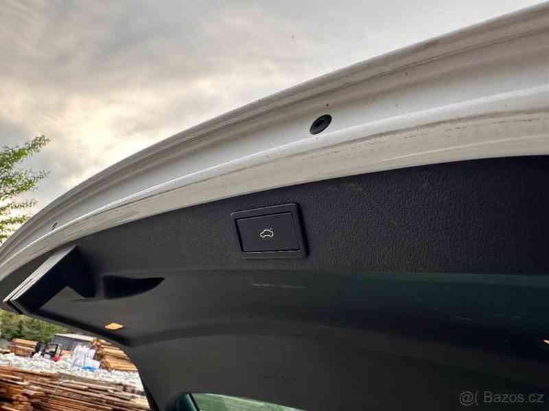 Škoda Superb 2,0 III TDI L&K - foto 11