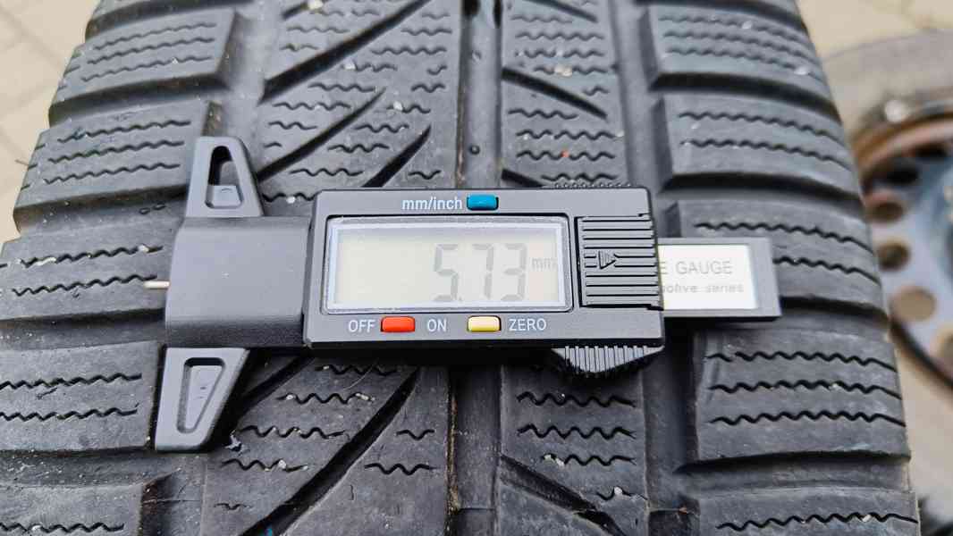 Sada zimních kol 215/60 R16 95H, disk 6,5Jx16 H2 ET41 - foto 11