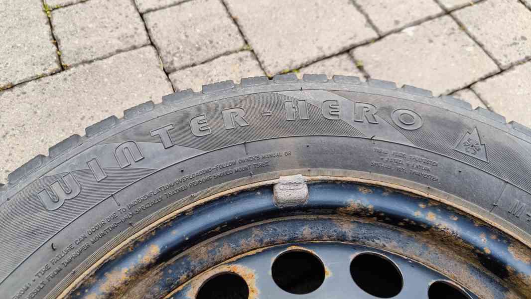Sada zimních kol 215/60 R16 95H, disk 6,5Jx16 H2 ET41 - foto 6