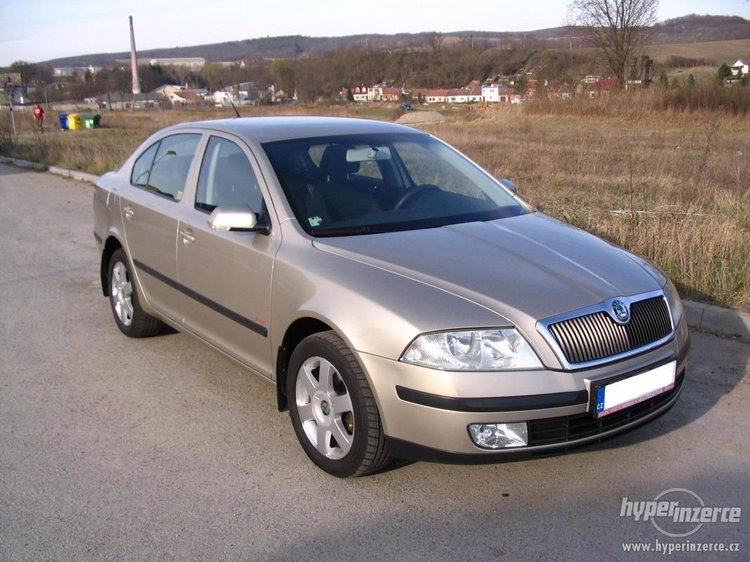Škoda Octavia 2.0 FSI Elegance, nebouraná, ČR - foto 1