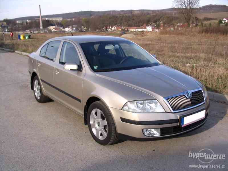 Škoda Octavia 2.0 FSI Elegance, nebouraná, ČR - foto 1