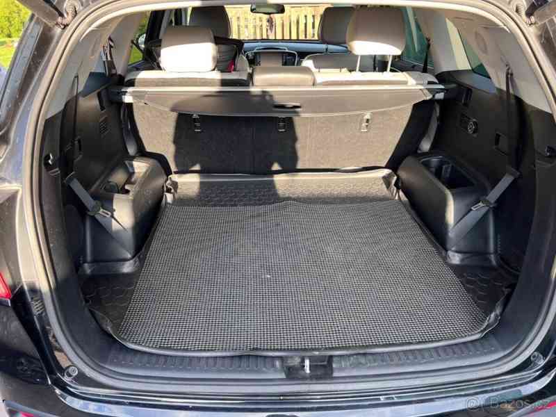 Kia Sorento 2,2   CRDi, 147 Kw, r.v. 2017 - 7mis - foto 3