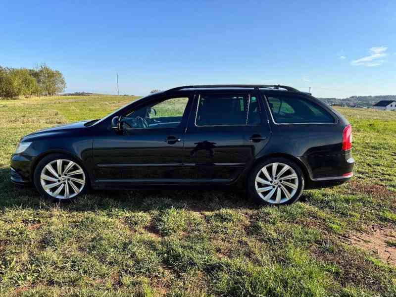 Škoda Octavia 2,0   Škoda Octavie II RS - foto 7