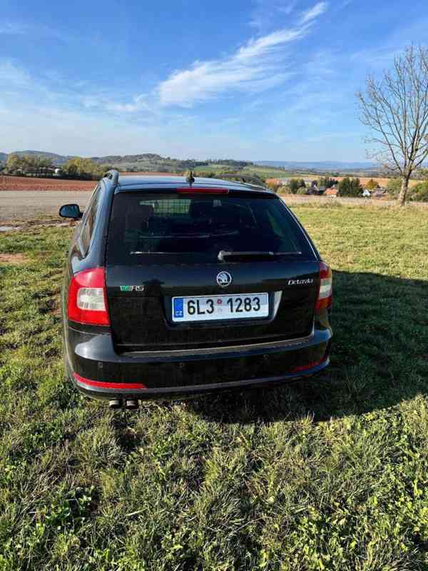 Škoda Octavia 2,0   Škoda Octavie II RS - foto 6