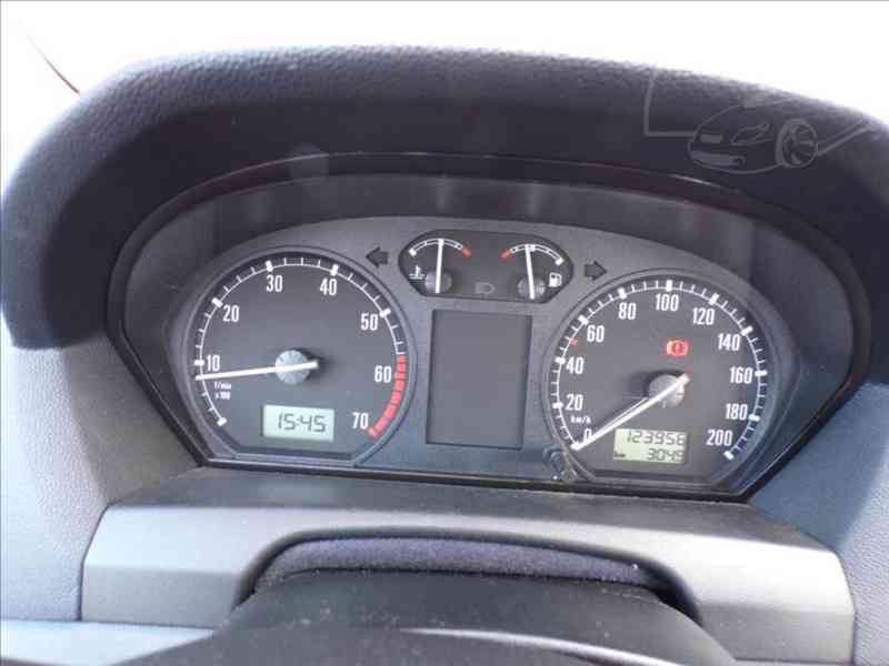 Škoda Fabia 1,4 MPI - foto 6