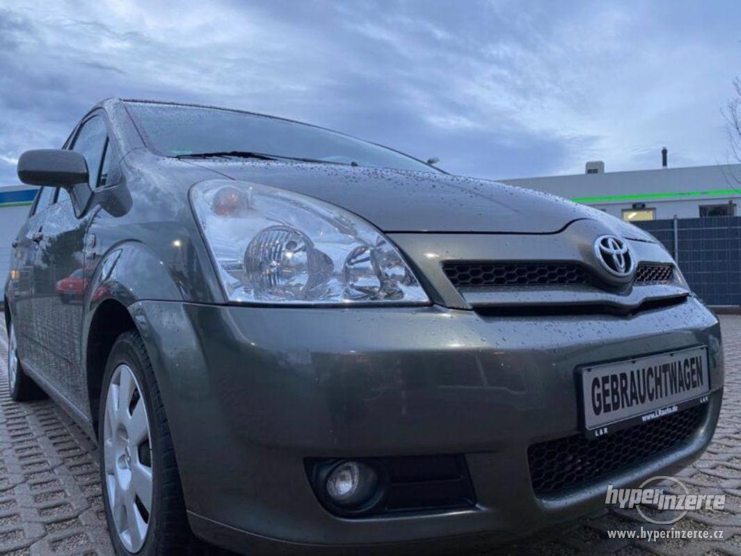 Toyota Corolla Verso 1.8 Sol 7míst benzín 95kw - foto 1