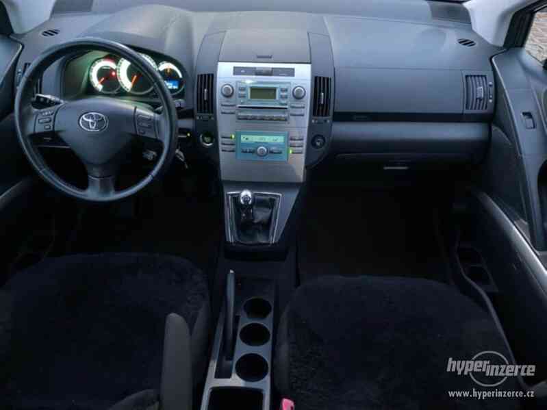 Toyota Corolla Verso 1.8 Sol 7míst benzín 95kw - foto 10