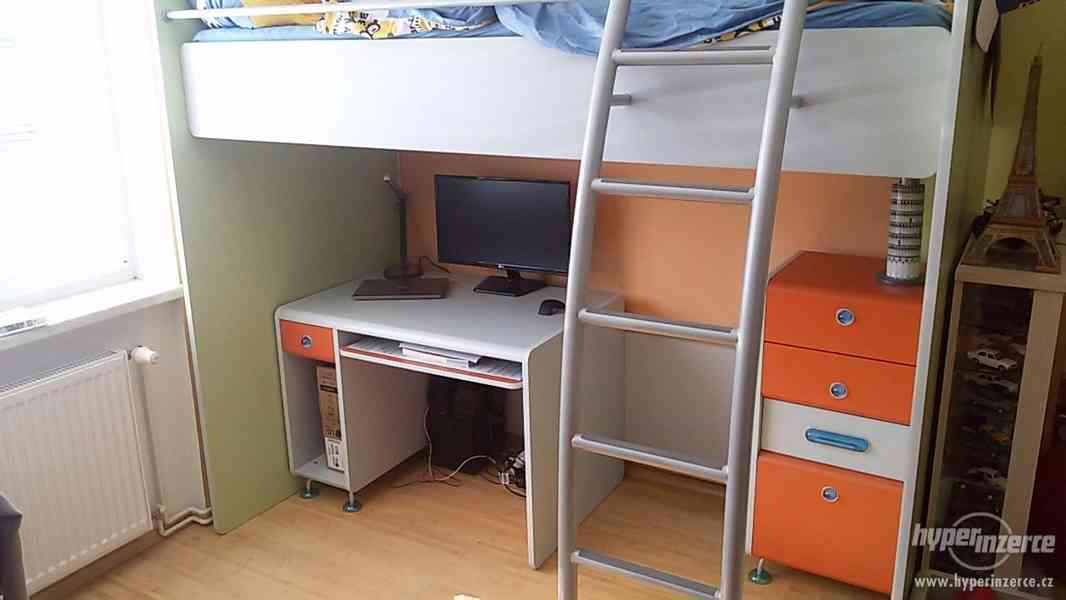 sestava dětského/studentského pokoje