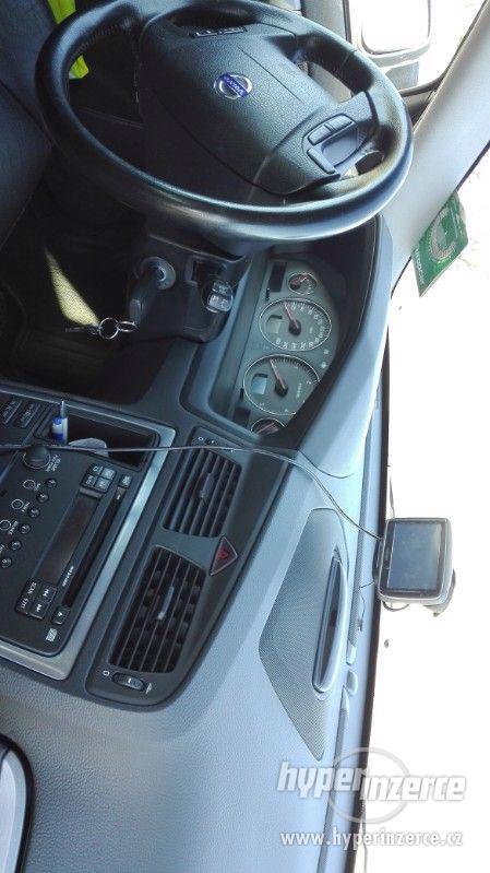 VOLVO V70 d5 - foto 7