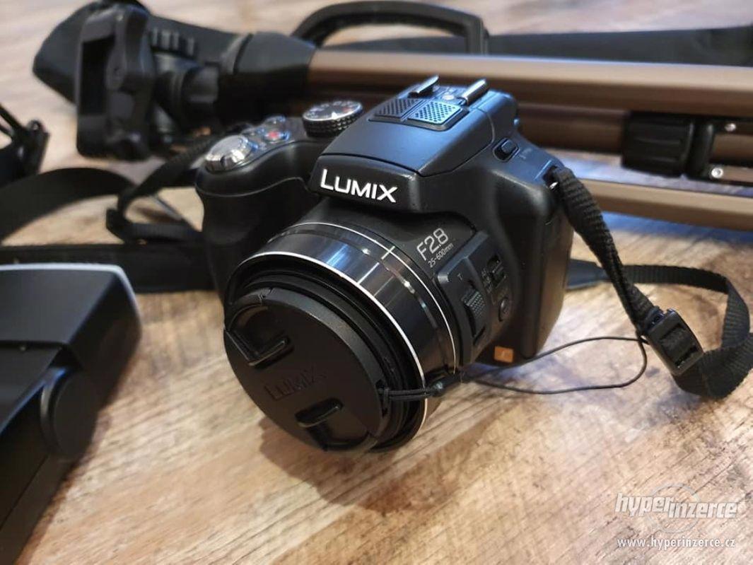 Digitalni fotoaparat Panasonic Lumix DMC-FZ200 - foto 1