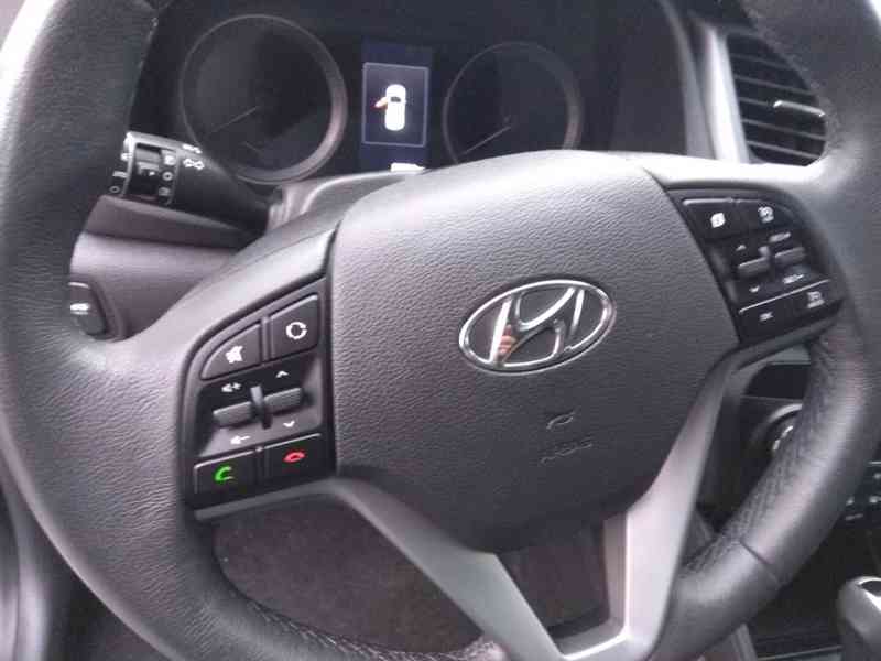 prodám Hyundai Tucson 2,0CRDi - foto 9