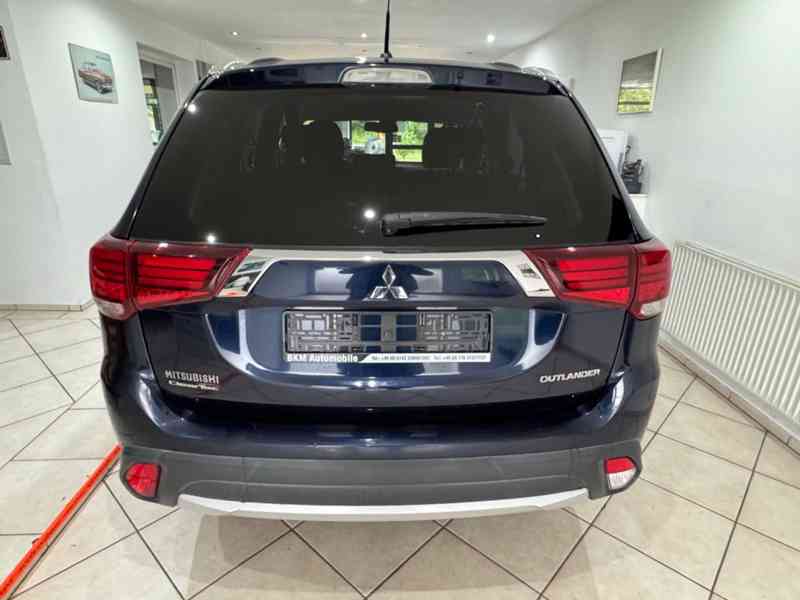 Mitsubishi Outlander 2.2 DI-D Plus 4x4 110kw - foto 15