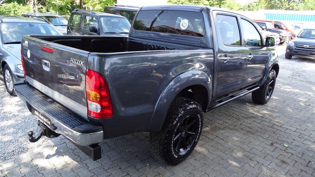 Toyota Hilux 3,0D4D Double Cab Sol 126kw - foto 7