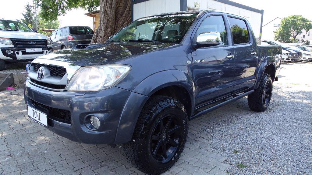 Toyota Hilux 3,0D4D Double Cab Sol 126kw - foto 8