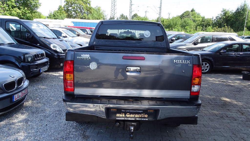 Toyota Hilux 3,0D4D Double Cab Sol 126kw - foto 4