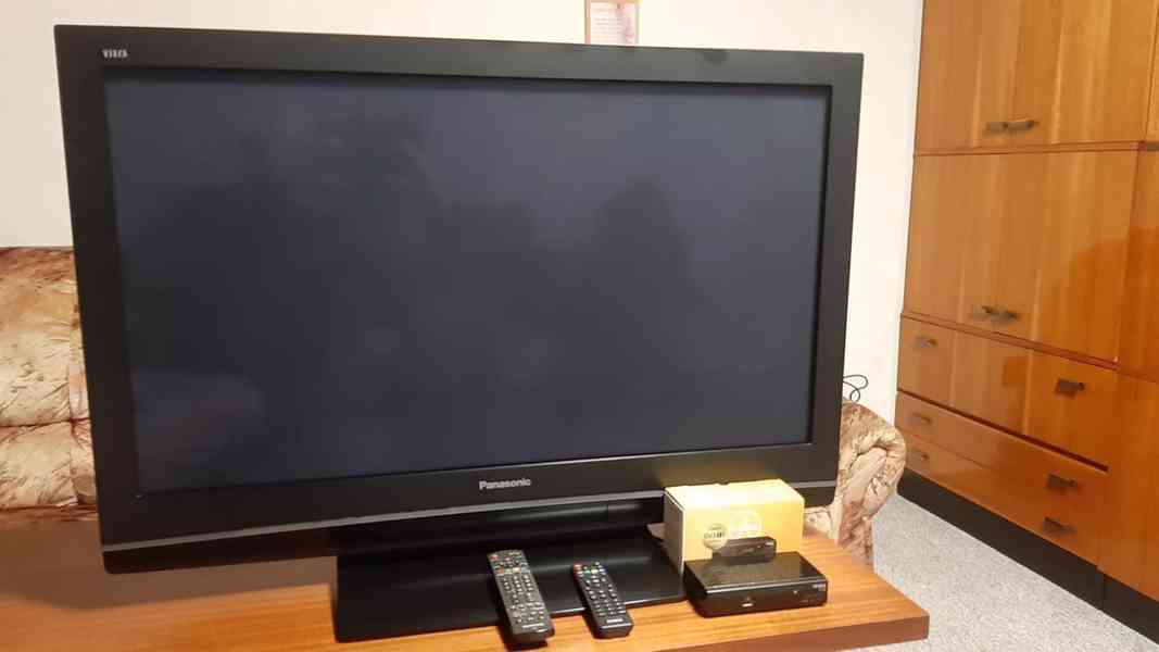 Televize Panasonic + set-top-box - foto 1