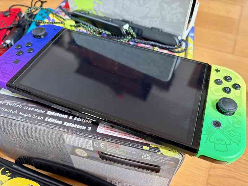 Nintendo Switch Oled Splatoon a příslušenství - foto 7