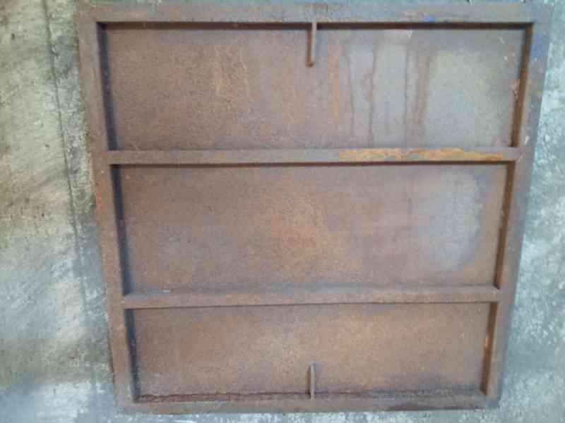 Prodám použitý plechový poklop zesílený 100,5cm x 100,5cm - foto 5