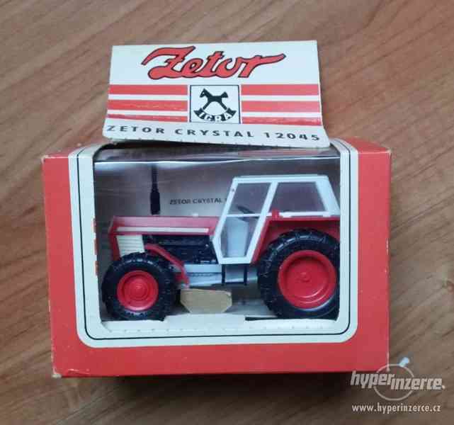 Igra Zetor,Matchbox,Burago,Směr - staré autíčka - foto 2