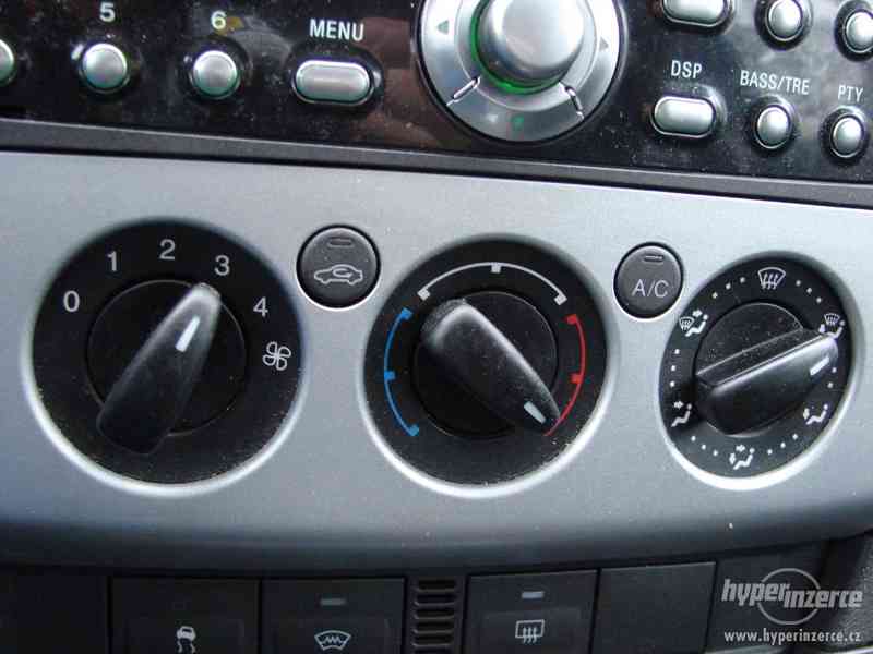 Ford Focus 1.6i r.v.2005 - foto 8