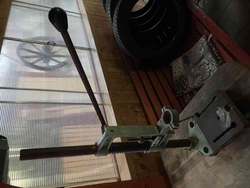 Stojan na vrtačku  - foto 2