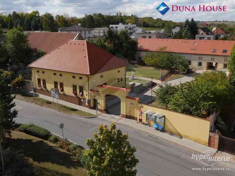 Prodej stavebního pozemku 1109 m2, Zbuzaby, okres Praha - západ. - foto 1