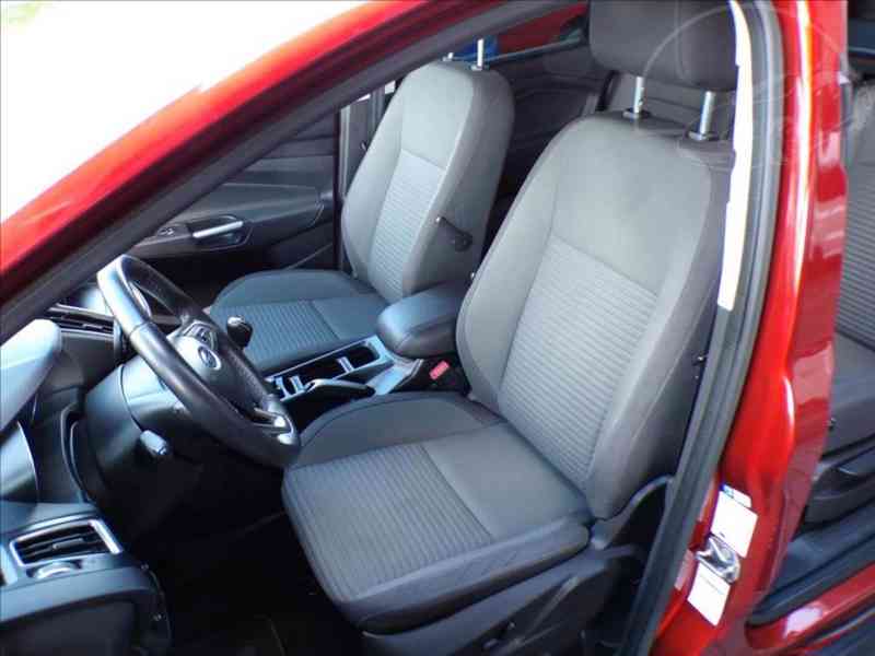 Ford Grand C-Max 2,0 TDCi TITANIUM,TAŽ.ZAŘ. - foto 10