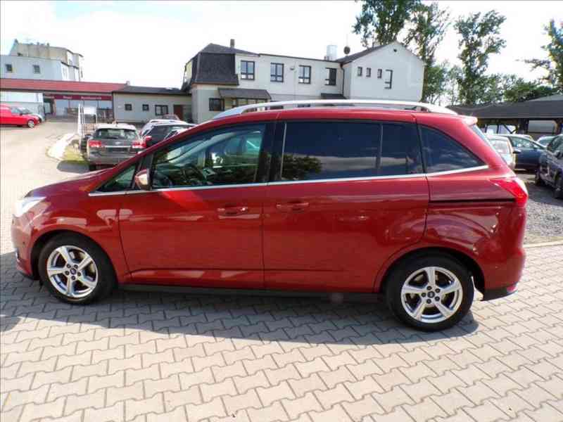 Ford Grand C-Max 2,0 TDCi TITANIUM,TAŽ.ZAŘ. - foto 5
