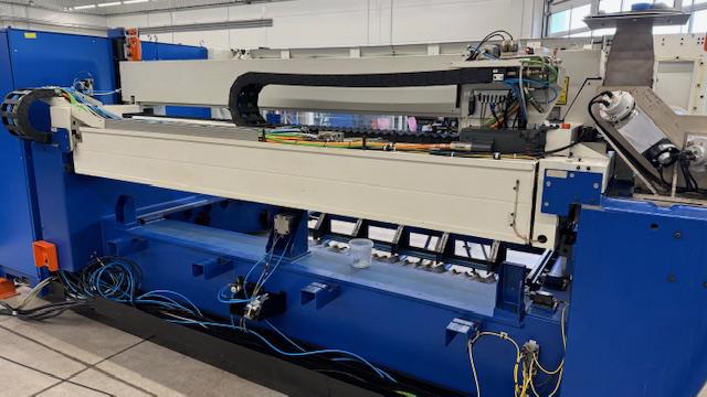 Laser TRUMPF TCL2530 TLF2000W rv.2002 - krásný stav - foto 4