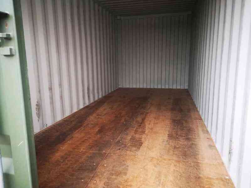 Použitý kontejner, 12 m vysoká kostka, levný, vzácný.