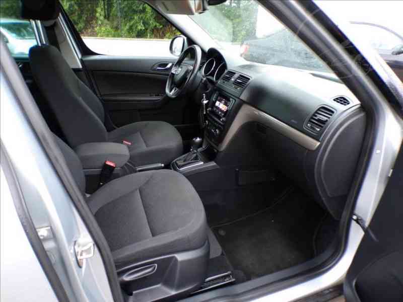 Škoda Yeti 1,4 16V STYLE DSG,TAŽNÉ ZAŘÍZENÍ - foto 13