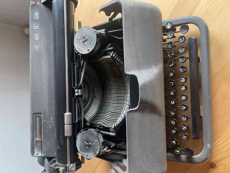 Retro psací stroj Zeta – vintage dekorace / sběratelský kus - foto 3