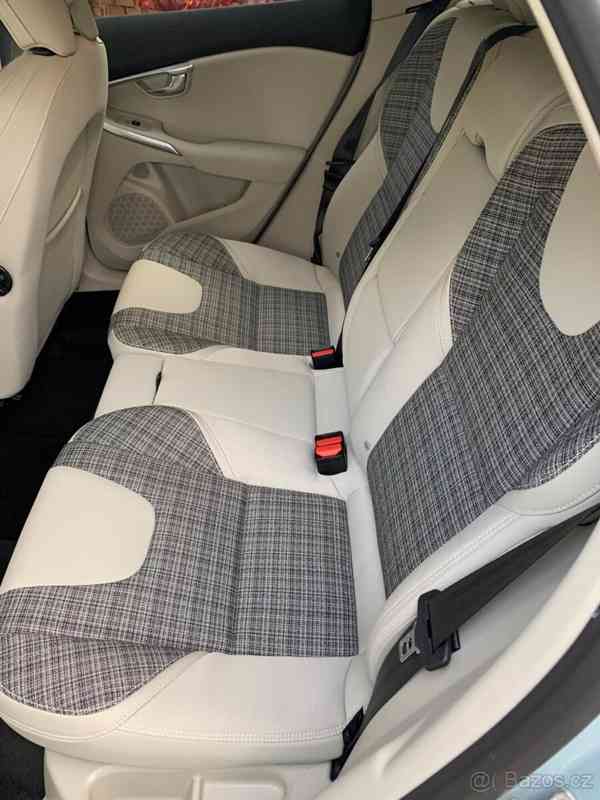 Volvo V40 Cc 2017	 - foto 5