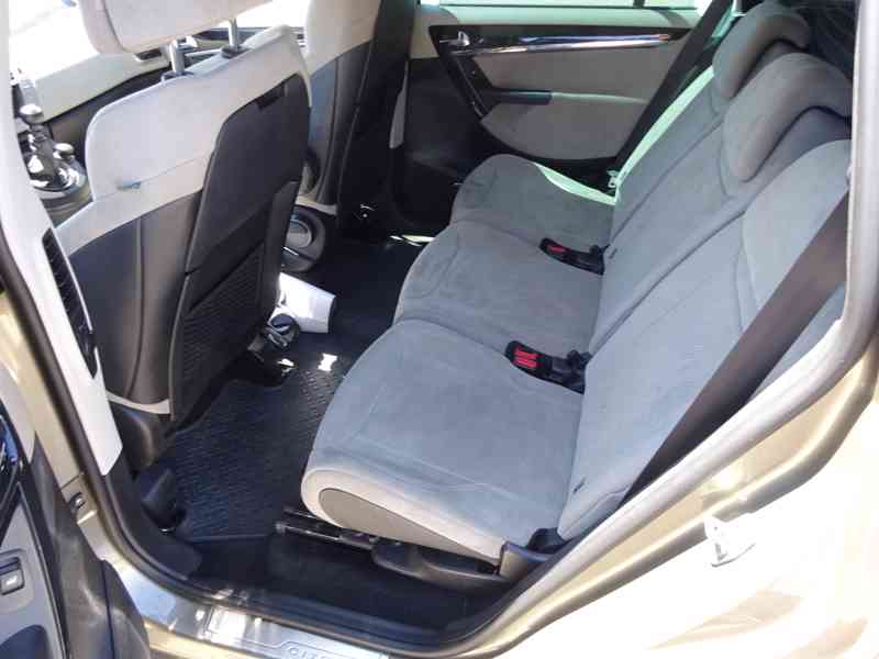 Citroen C4 Picasso 2.0 HDI r.v.2010 (100 KW) KOUPENO ČR - foto 13