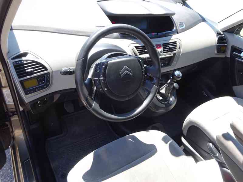 Citroen C4 Picasso 2.0 HDI r.v.2010 (100 KW) KOUPENO ČR - foto 5