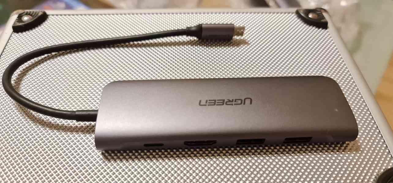USB-C hub s HDMI,2x Usb 3.0,SD,PowerDelivery,microSD - foto 4